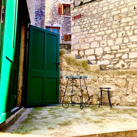 City Coast Appartement *