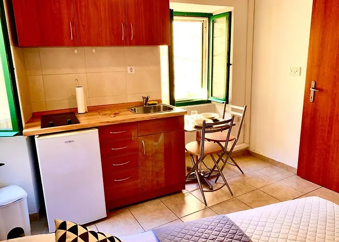 City Coast شيبينيك